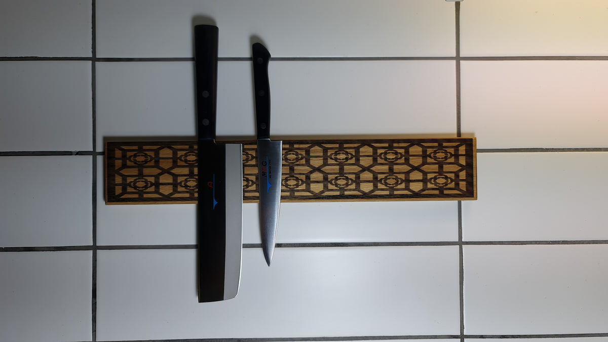 Magnetisk knivhållare med lasergravyr